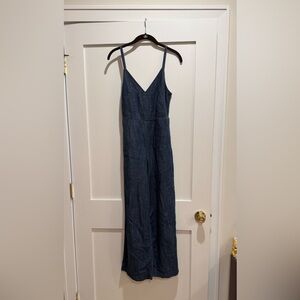 MADEWELL light denim jumpsuit. Size 00. Wide leg. Zipper in back. Medium blue.